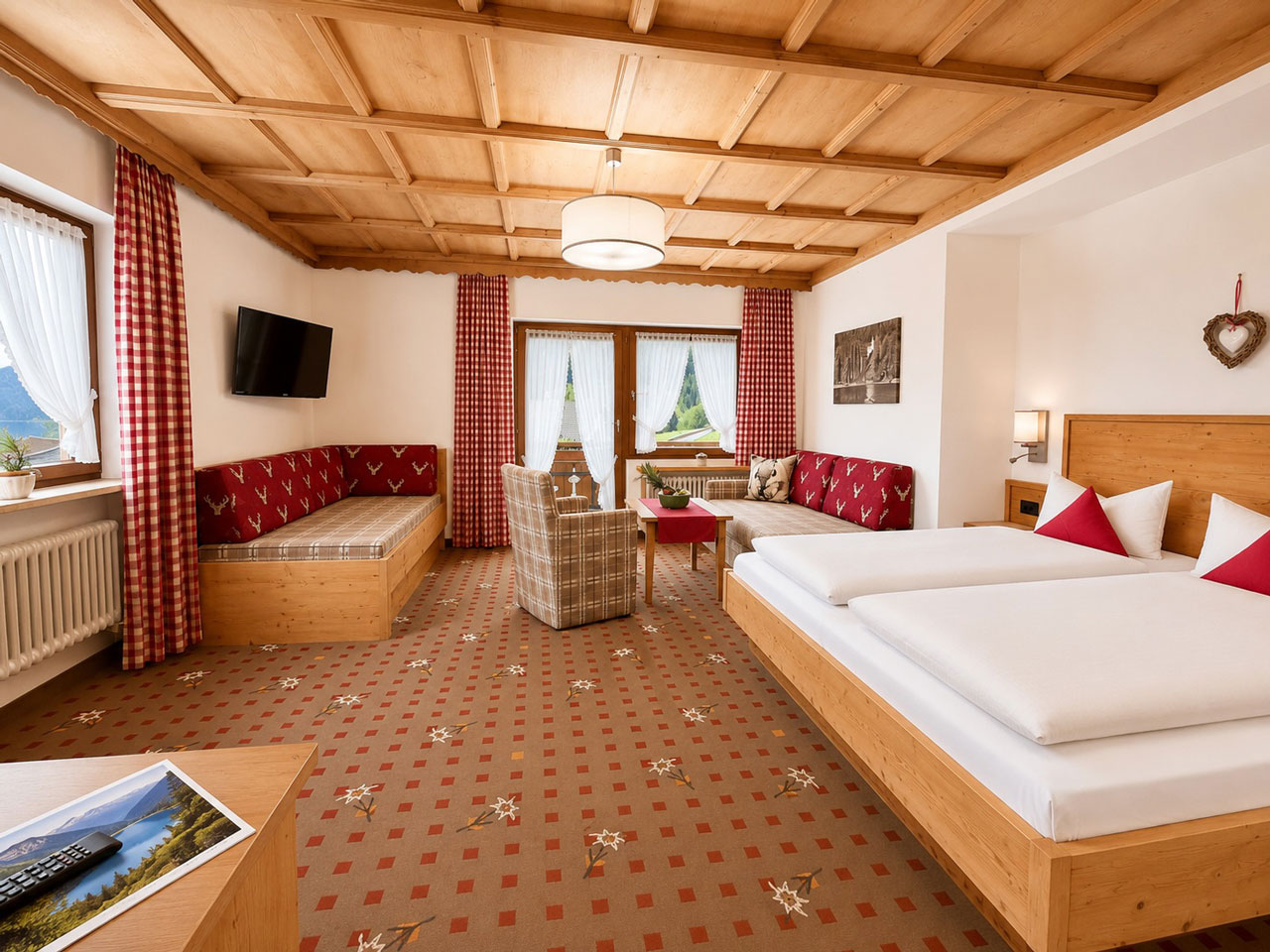 Familienzimmer Nr11 im Hotel bei Füssen im Allgäu